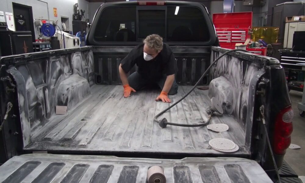 U-POL RAPTOR Bedliner and Protective Coating – Tintable with Kevin Tetz